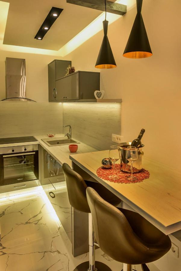 Apartments Vujicic Tivat Kültér fotó